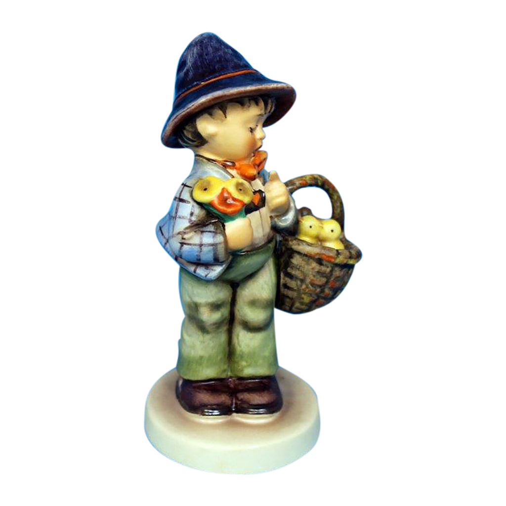 Hummel Figurine: Easter Greetings - 378
