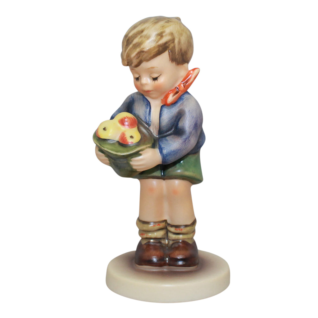 Hummel Figurine: Gift from a Friend - 485