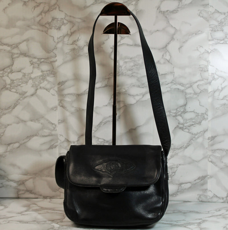 Gucci Purse: Black Leather Crossbody Bag
