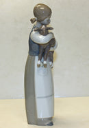 Lladró Figurine: 1010 Girl with Lamb