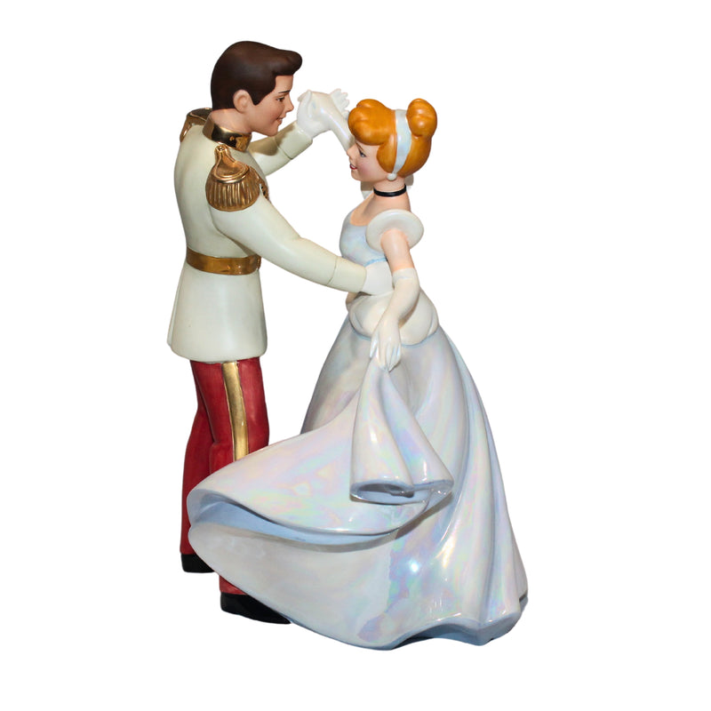 WDCC Cinderella and Prince Charming - So This is Love | 1028568 | Disney | AS IS