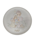 Precious Moments 102954, My Peace I Give Unto Thee, Dated 1987, Plate