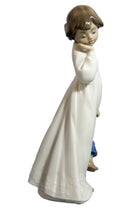 Lladró Figurine: Nao 1108 My Rag Doll