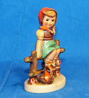 Hummel Figurine: Just Resting - 112/3/0