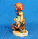 Hummel Figurine: Just Resting - 112/3/0
