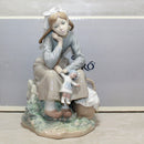 Lladró Figurine: 1211 Girl with Doll