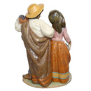 Lladró Figurine: 2359 First Crush