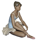 Lladró Figurine: 12370 Intermission