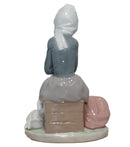 Lladró Figurine: 1267 Girl with Ducks
