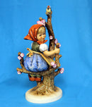 Hummel Figurine: Apple Tree girl - 141/V