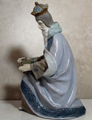 Lladró Figurine: 1422 Miss Valencia