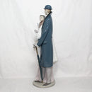 Lladró Figurine: 1452 On the Town