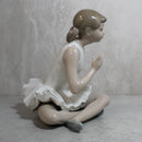 Lladró Figurine: Nao 146 Attentive Ballet