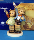 Hummel Figurine: Auf Wiedersehen - 153/0