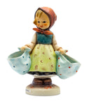 Hummel Figurine: Mother's Darling - 175