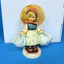Hummel Figurine: Mother's Darling - 175