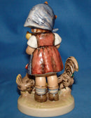 Hummel Figurine: Feeding time - 199/0