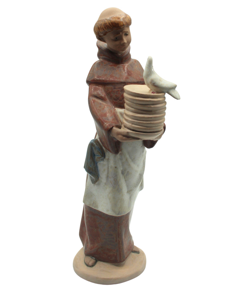 Lladró Figurine: 2202 A Helping Hand