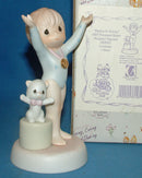 Precious Moments: 283541 Rejoice in the Victory | 1997/1998 Precious Rewards