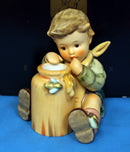 Hummel Figurine: Honey Lover - 312
