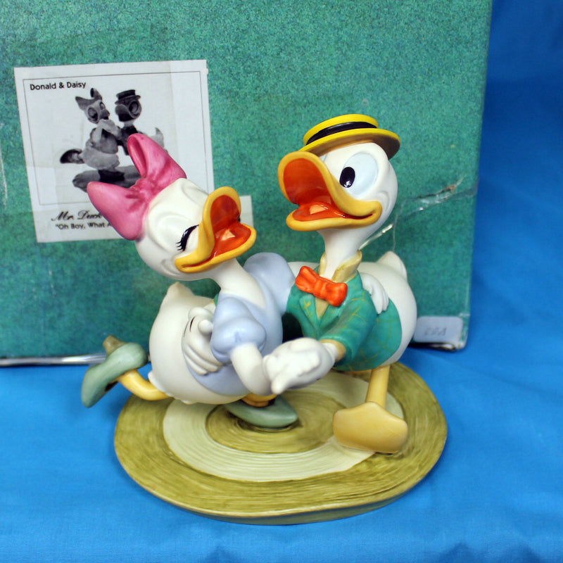 WDCC Daisy & Donald - Oh Boy, What a Jitterbug! | 41024 | AS IS