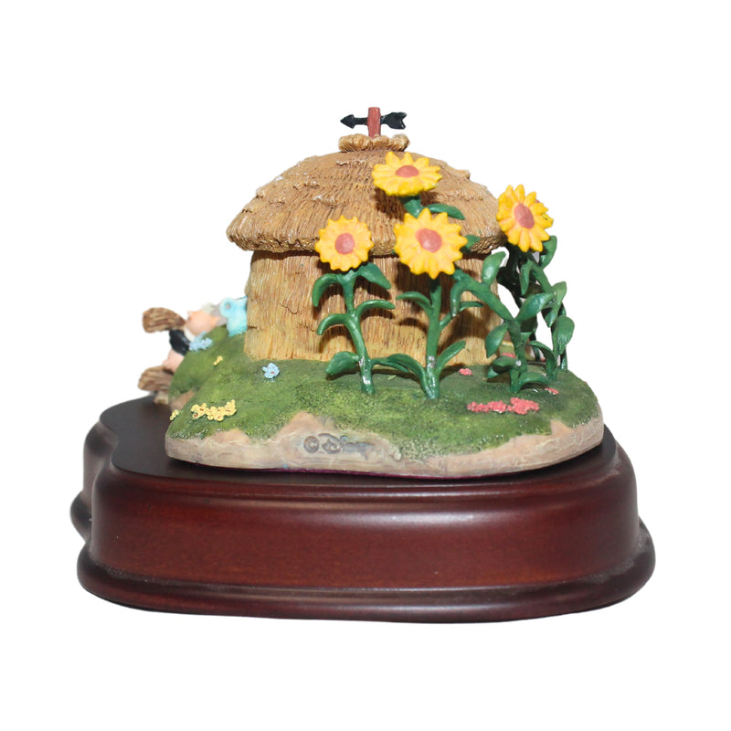 WDCC Fifer Pig's Straw House | 41205 | Disney's Three Little Pigs