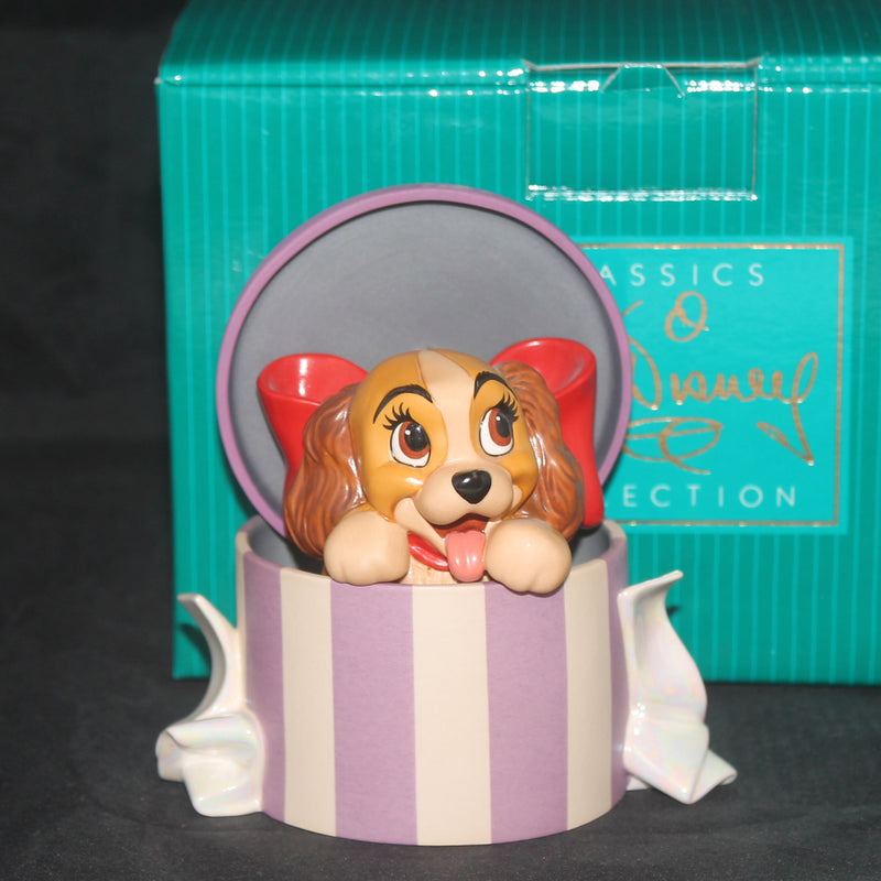 WDCC A Perfectly Beautiful Little Lady | 413270 | Disney's Lady and the Tramp