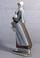 Lladró Figurine: 4591m Girl with Cockerel Matte