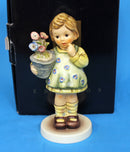 Hummel Figurine: My Wish is Small - 463/0