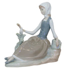 Lladró Figurine: 4660 Shepherdess with Dove