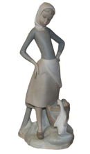 Lladró Figurine: 4682m Girl with Milk Pail Matte