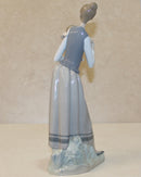 Lladró Figurine: 4701 Mother and Child