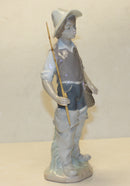 Lladró Figurine: 4809 Going Fishing