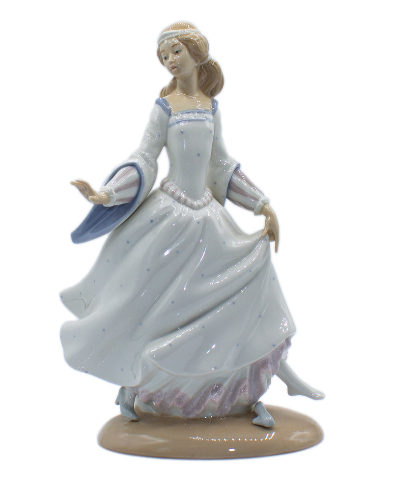 LLADRO リヤドロ No4828 スペイン磁器人形 フィギュリン シンデレラ Lladró Figurine: 4828 Cinderella