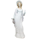 Lladró Figurine: 4934 Dainty Lady