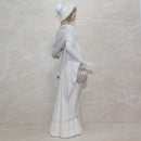 Lladró Figurine: 4934 Dainty Lady