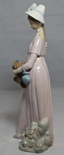 Lladró Figurine: 4994 My Little Pet