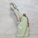 Lladró Figurine: 5009 Curious Girl w/ Hat