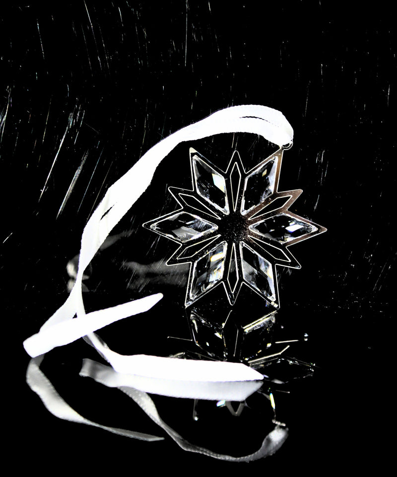 Swarovski Ornament: 5064261 Christmas Star Ornament