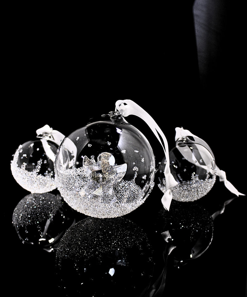 Swarovski Ornament: 5136414 Christmas Ball Ornament Set