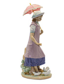 Lladró Figurine: 5156 Susan and the Doves