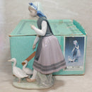 Lladró Figurine: 5202 Aracely