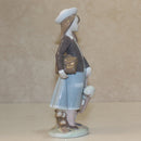 Lladró Figurine: 5218 Autumn