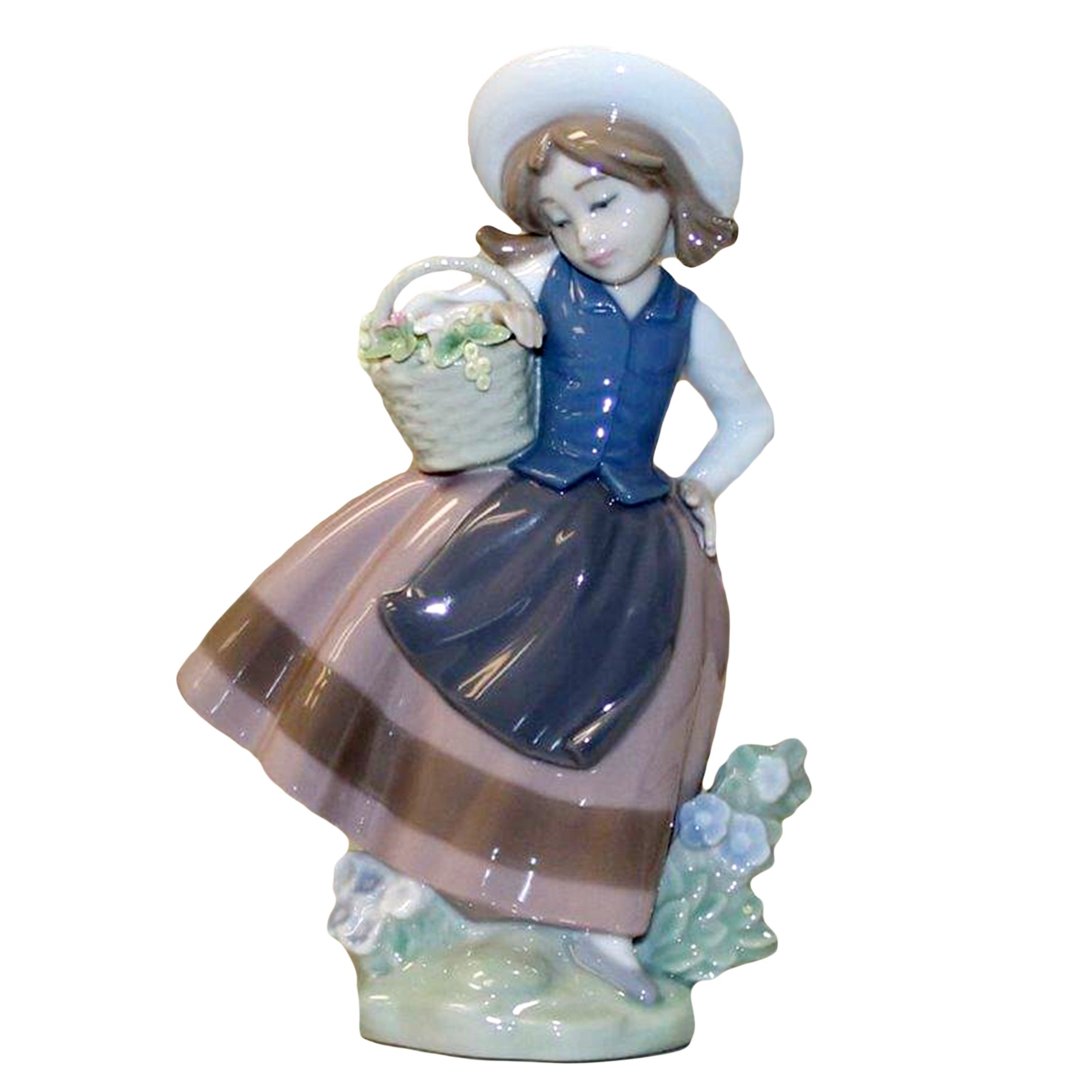 Lladró Figurine: 5221 Sweet Scent
