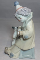 Lladró Figurine: 5279 Pierrot with Concertina