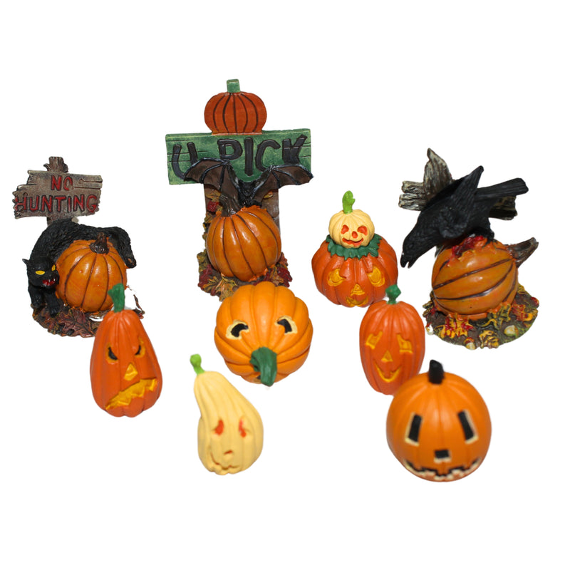 Department 56: 53165 Halloween Scenery