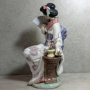 Lladró Figurine: 5327 Nippon Lady