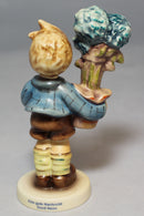 Hummel Figurine: Good News - 539