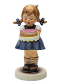 Hummel Figurine: Sweet As Can Be - 541
