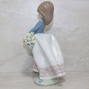 Lladró Figurine: 5467 May Flowers